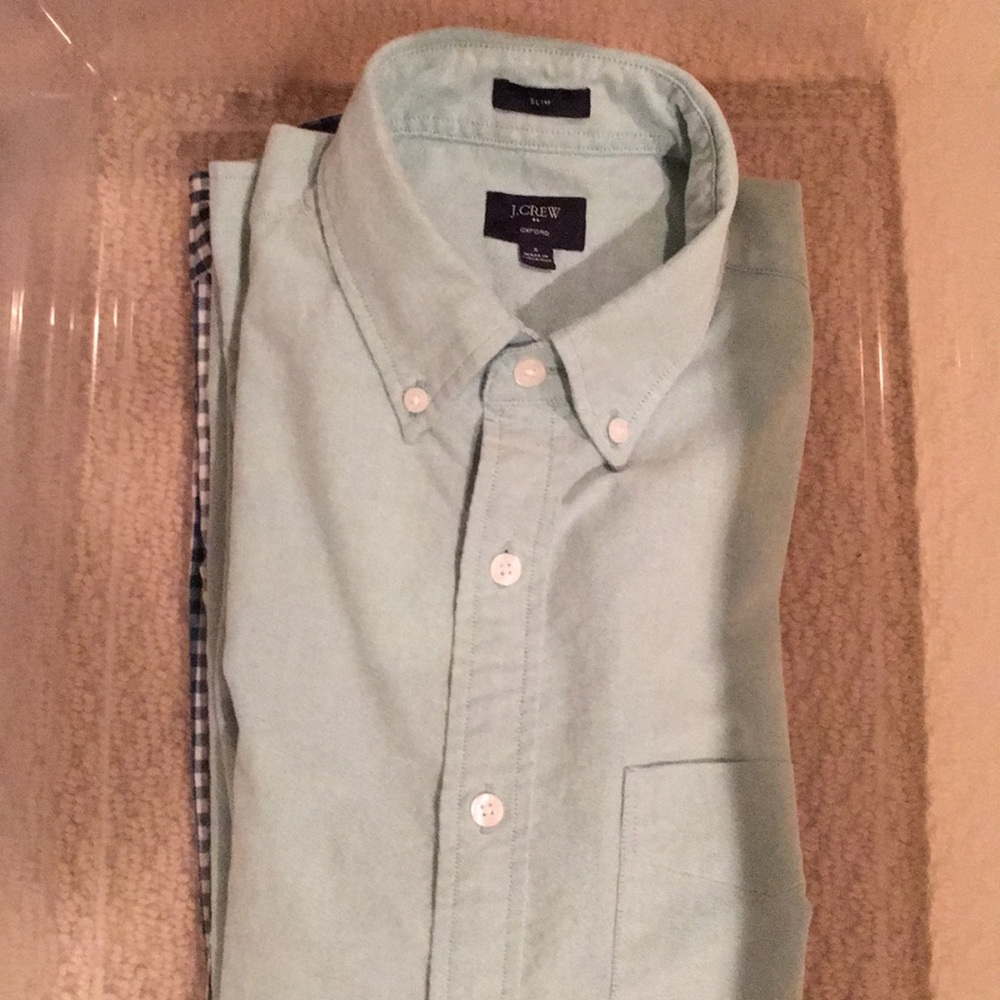‼️BOGO free- J Crew EUC light green oxford;